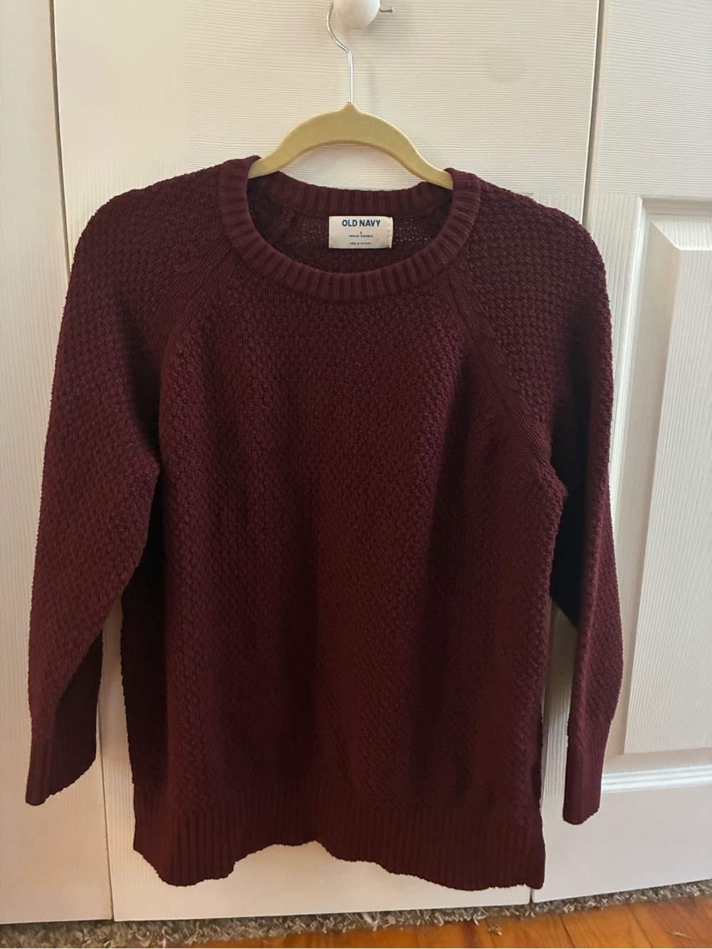 Old Navy Womens Deep Burgundy Textured Crewneck Sweater